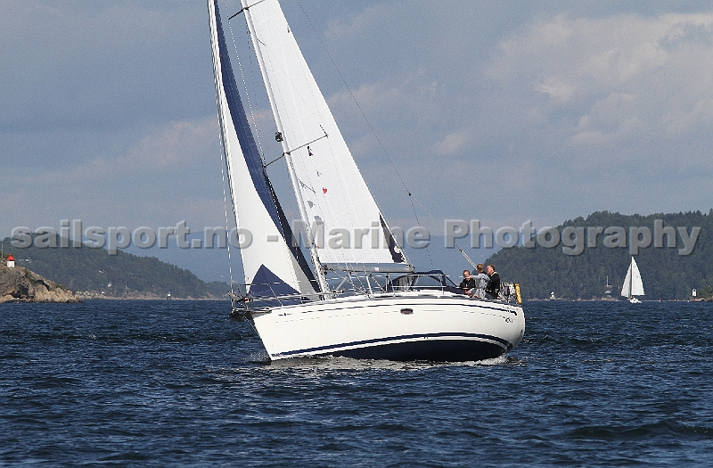 Bavaria 34_6.jpg